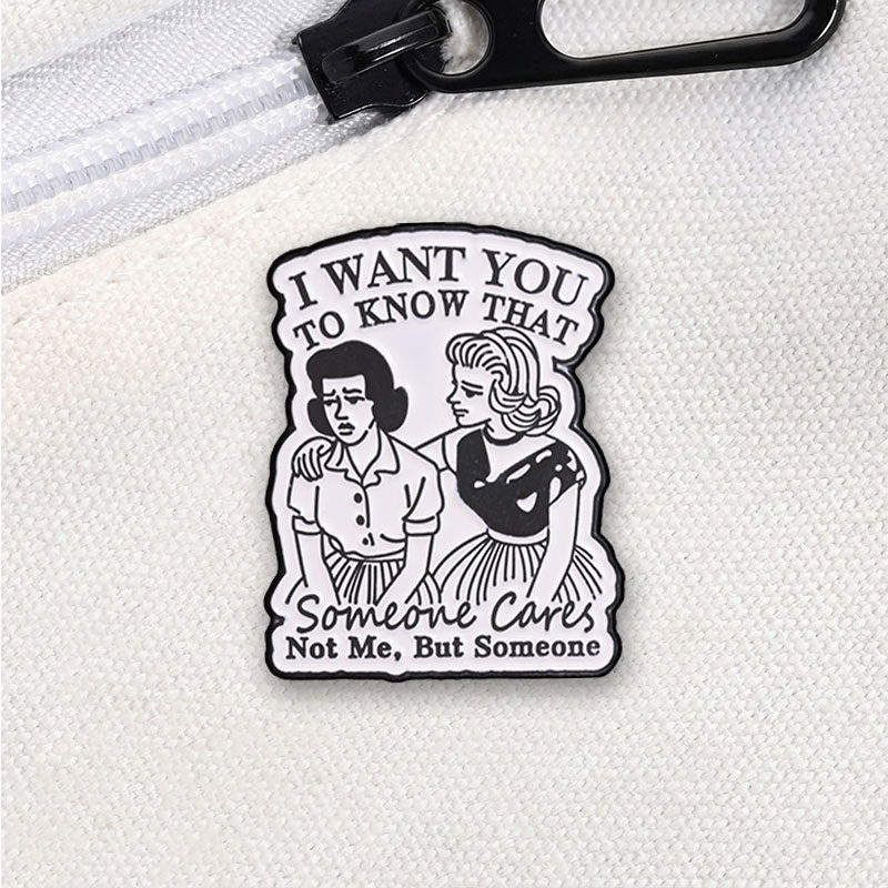 Someone Cares Not Me But Someo - Vintage Fashion Quotes 评论和价格