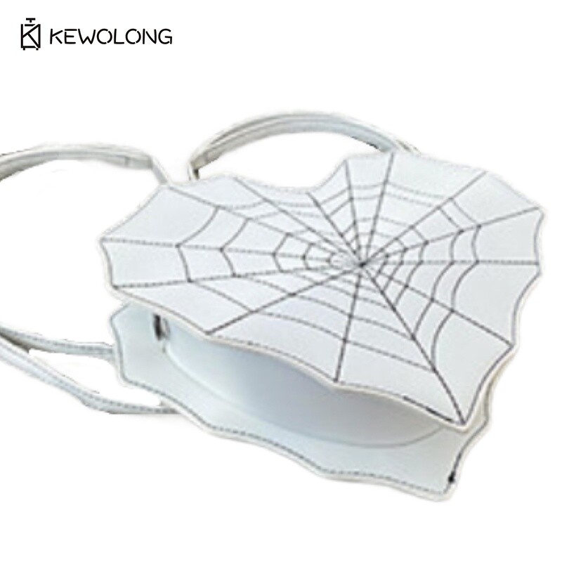 Gothic Bat Shape Shoulder Bag  - French Vintage Fashion 评论和价格
