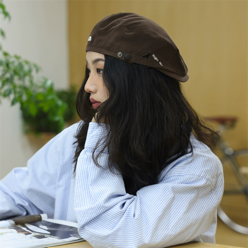 New Fashion Daily Commute Bere - Vintage Fashion Newspaper 评论和价格