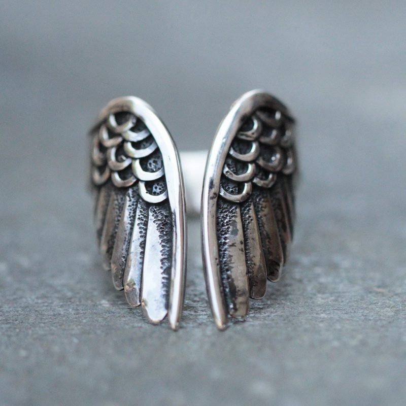Double Fair Angel Wings Open R - Vintage Fashion Faire 评论和价格