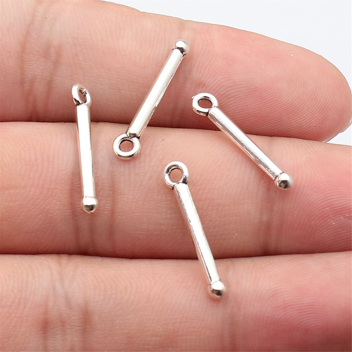 80pcs 22x4.3mm(0.87x0.17inch)  - Vintage Fashion Nova 评论和价格